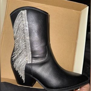 Black rhinestone cowgirl booties